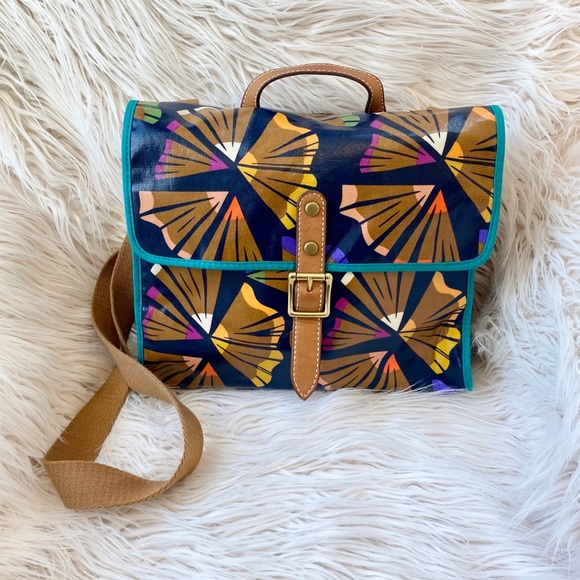 Fossil Handbags - NWOT Fossil Crossbody Pencil Shaving Messenger Bag